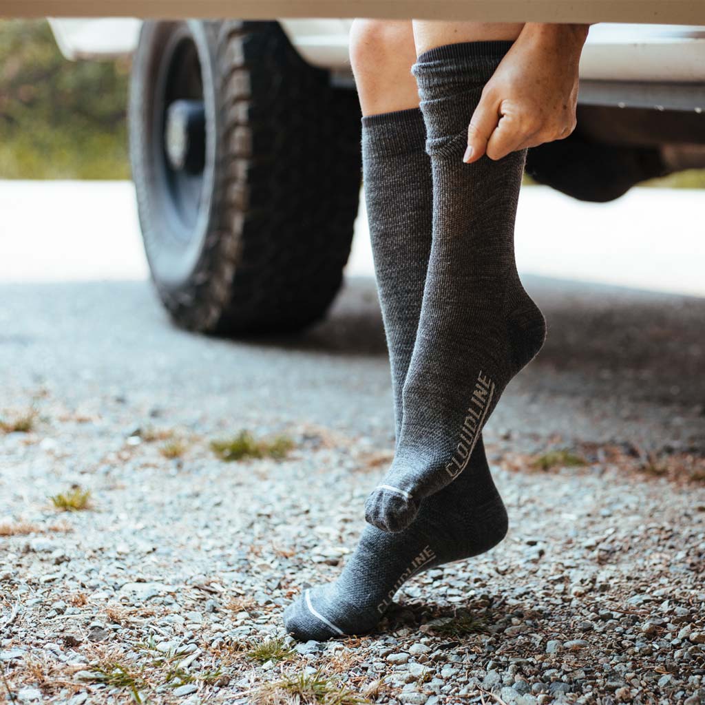 Compression socks outlet for sitting