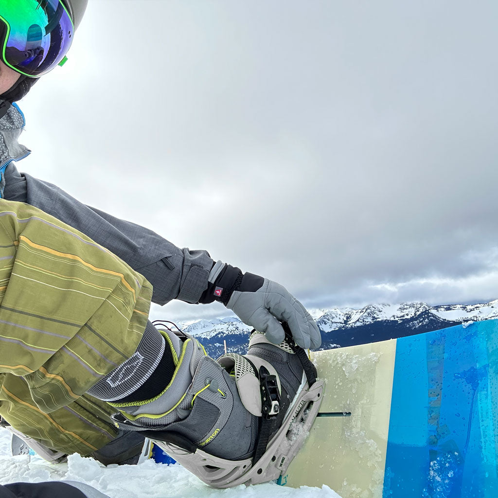 Men's Merino Wool Ultralight Ski & Snowboard Sock – Cloudline Apparel