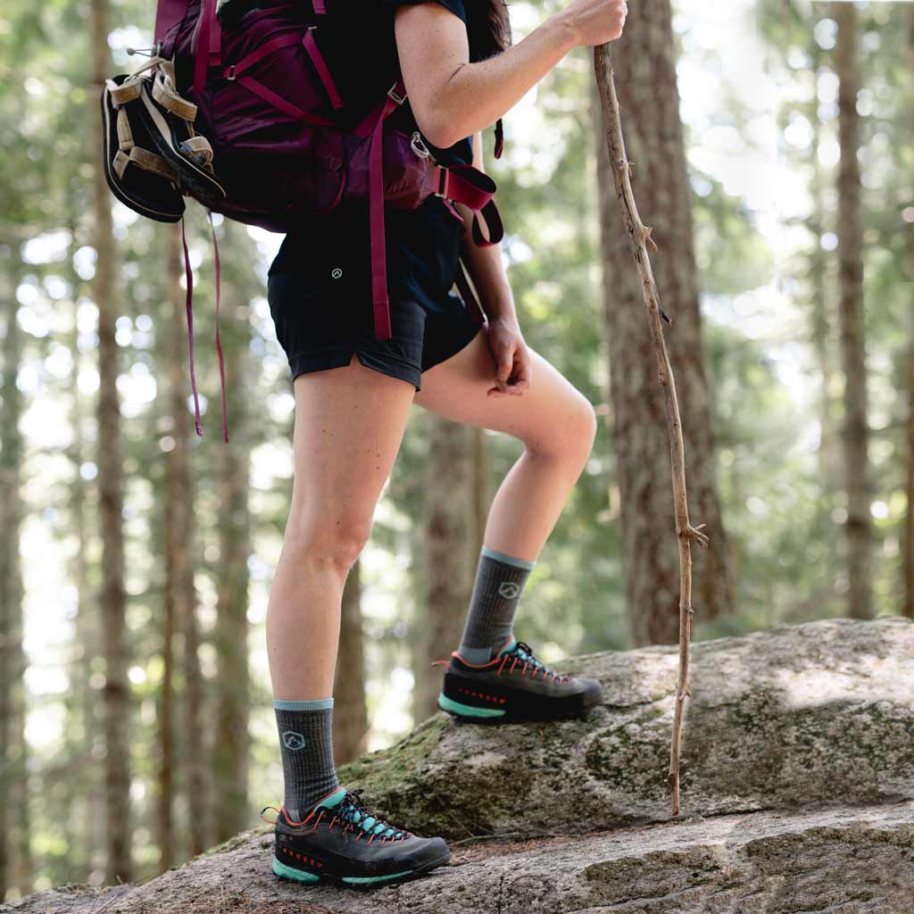 Women's hiking clearance socks